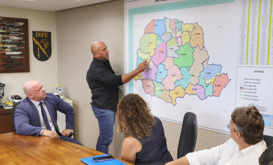 Secretário recebe o procurador geral Francisco Zanicotti