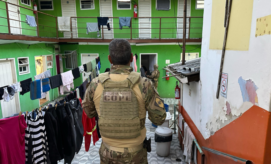 Operação da PCPR mira hotéis do Centro de Curitiba usados pelo tráfico