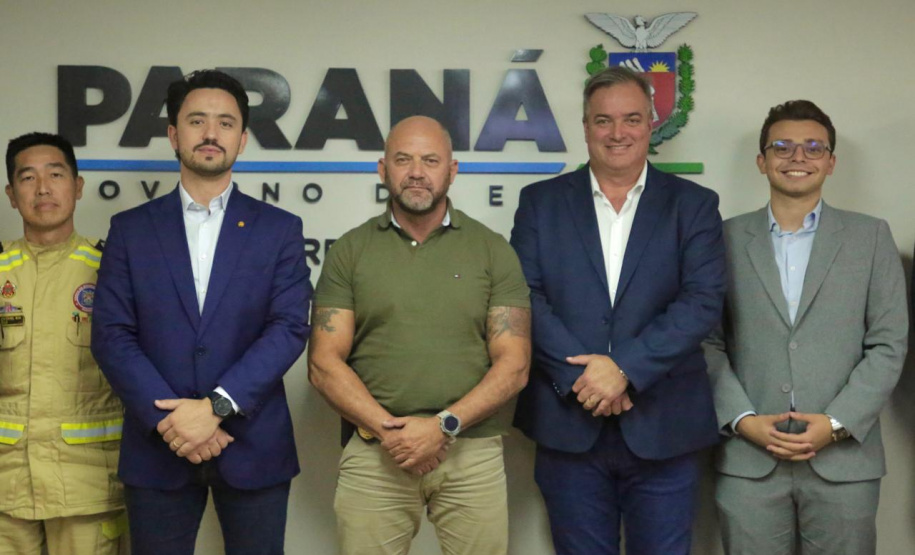 Secretário Hudson recebe o prefeito de Apucarana, Rodolfo Mota