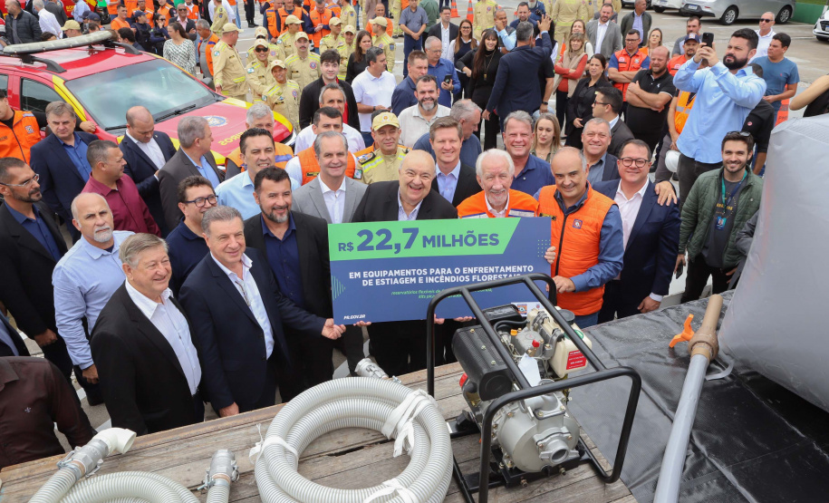 Resposta rápida: Estado entrega equipamentos a 100 municípios para combate a incêndios