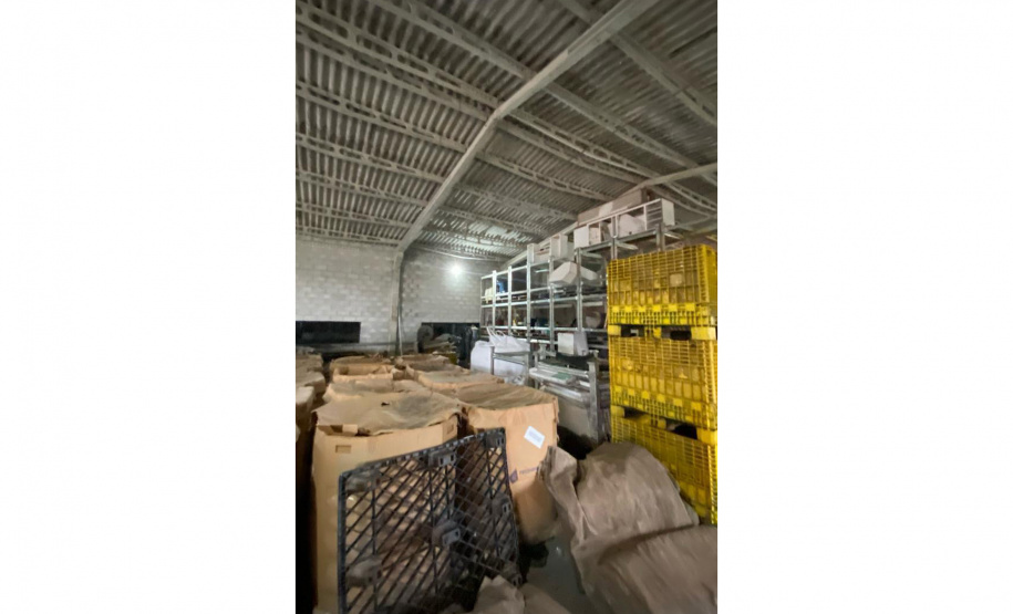 PCPR prende três pessoas e recupera 37 toneladas de fertilizantes em Campo Largo