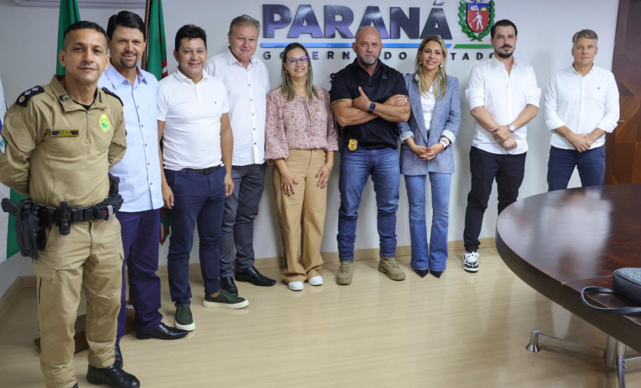 Secretário recebe comitiva de Clevelândia