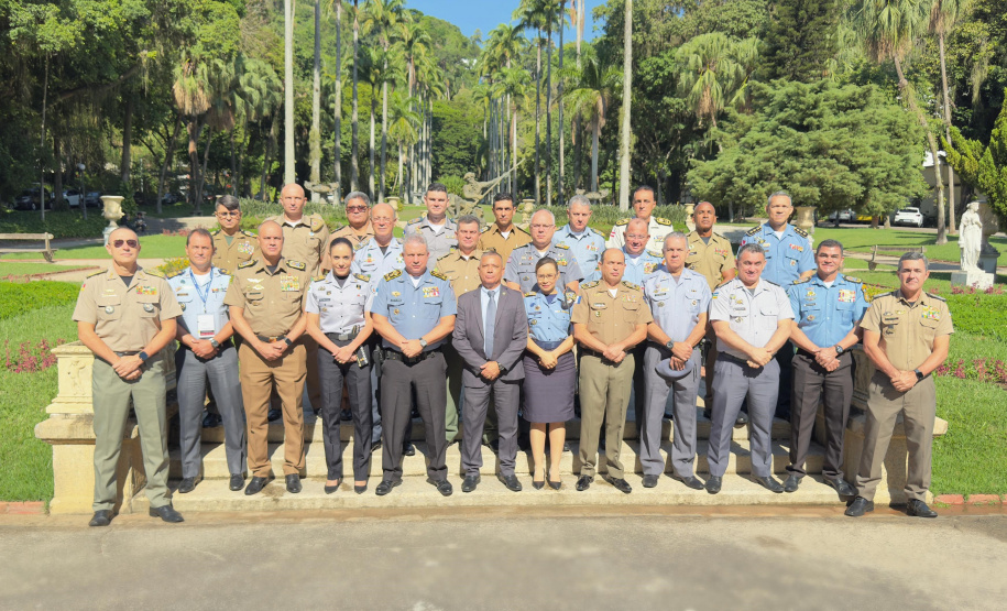 Comandante-geral da PMPR participa do encontro do CNCG no Rio de Janeiro