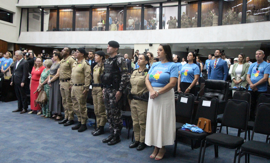 PMPR é homenageada na Assembleia Legislativa do Paraná pelo trabalho voltado às pessoas com TEA