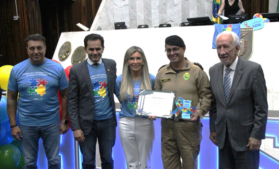 PMPR é homenageada na Assembleia Legislativa do Paraná pelo trabalho voltado às pessoas com TEA