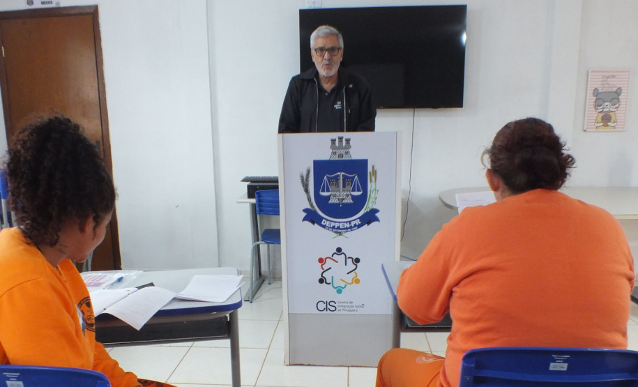 Mulheres em fase final de pena recebem apoio para recomeçar a vida fora do cárcere