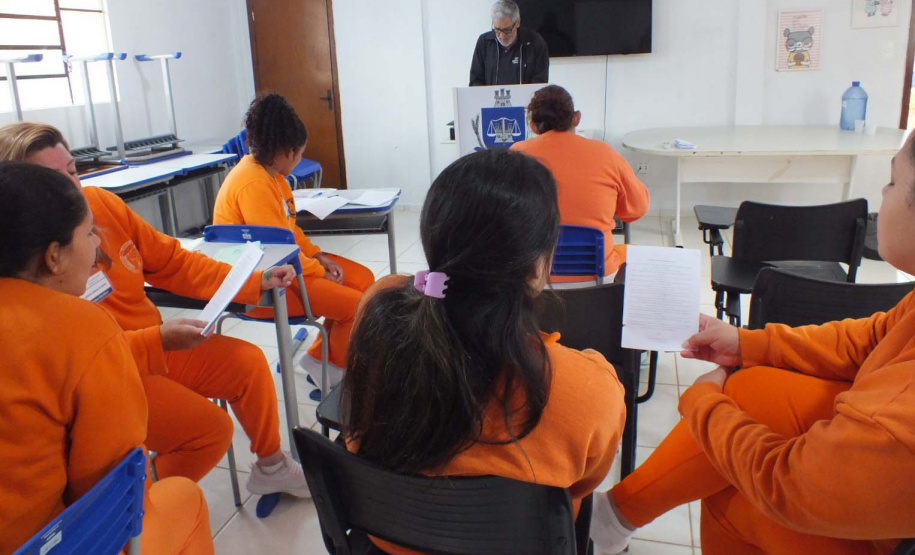 Mulheres em fase final de pena recebem apoio para recomeçar a vida fora do cárcere