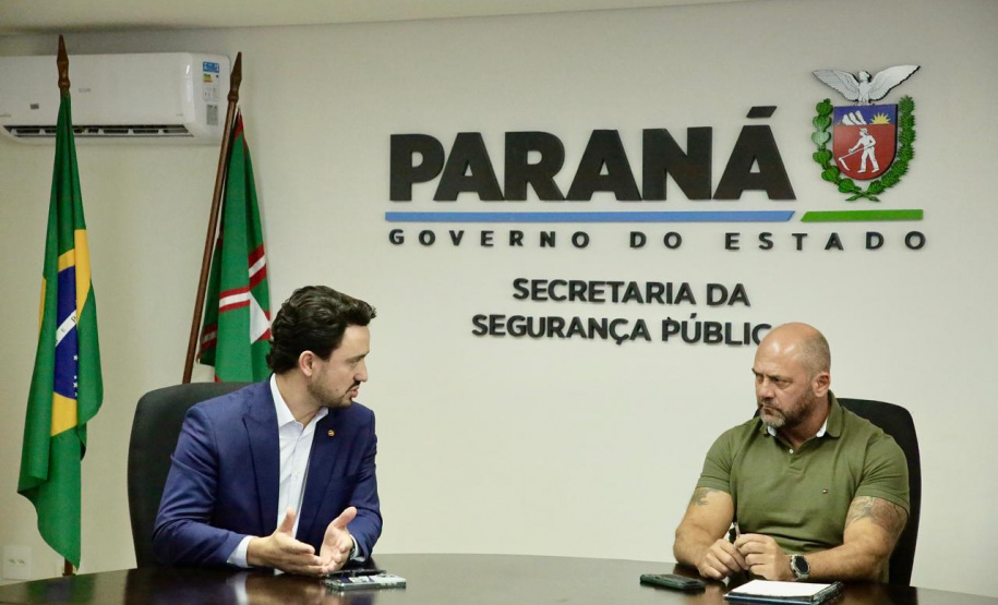 Secretário Hudson recebe o prefeito de Apucarana, Rodolfo Mota