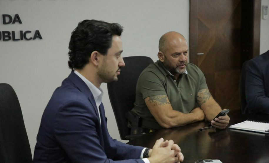 Secretário Hudson recebe o prefeito de Apucarana, Rodolfo Mota