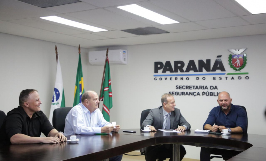 Secretário Hudson recebe deputado estadual Moacyr Fadel