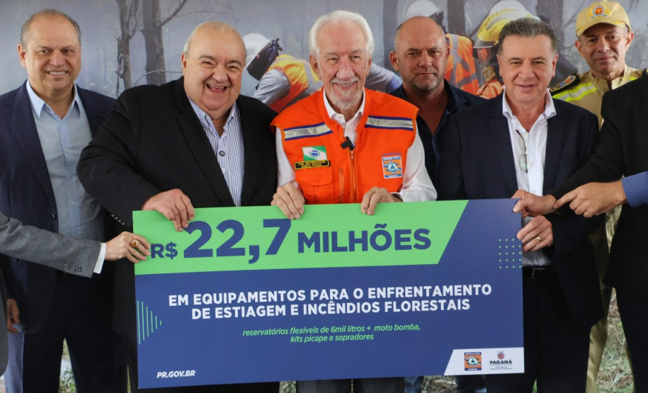 Resposta rápida: Estado entrega equipamentos a 100 municípios para combate a incêndios