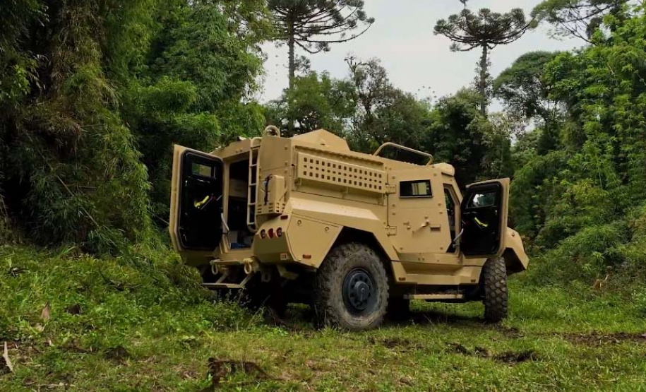 Paraná planeja compra de 12 blindados para as polícias