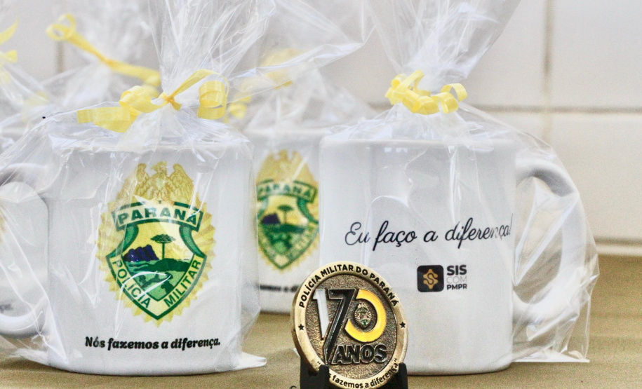 Sesp promove visita de servidores à sede da PMPR