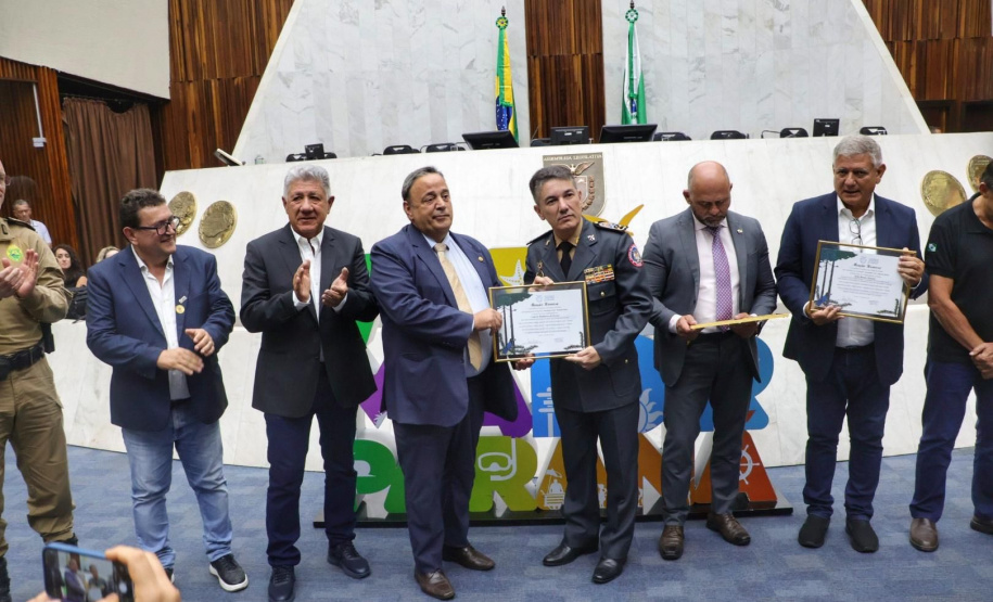 Verão Maior Paraná é homenageado em sessão solene na Assembleia Legislativa do Paraná