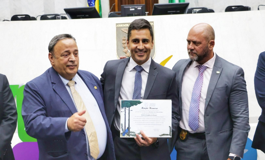 Verão Maior Paraná é homenageado em sessão solene na Assembleia Legislativa do Paraná