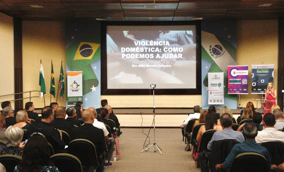 SESP celebra Dia dos CONSEGs com palestras e homenagens