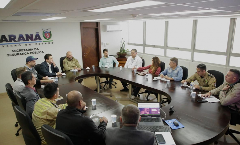 Secretário Hudson recebe prefeito de Corbélia, Thiago Stefanello