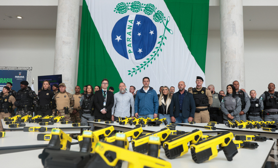 Com tecnologia de última geração, Paraná entrega 1,4 mil armas não letais para as polícias