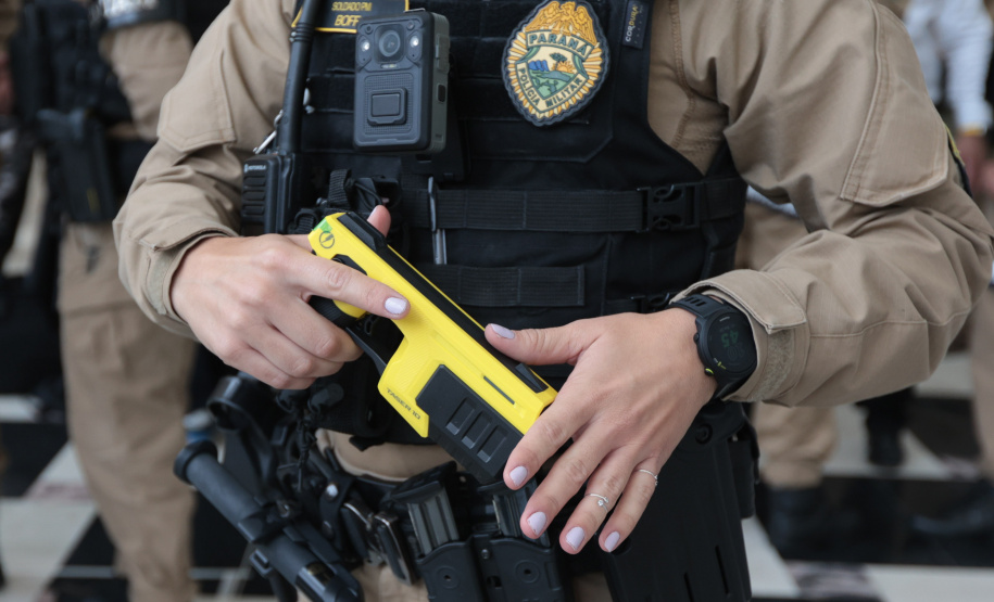 Com tecnologia de última geração, Paraná entrega 1,4 mil armas não letais para as polícias