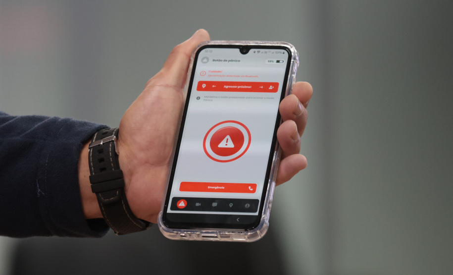 Entenda como será a monitoração simultânea de mulheres vítimas de violência e agressores