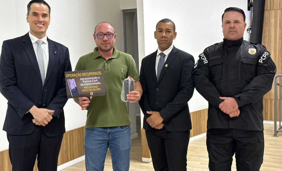 PCPR recupera e devolve mais de 100 celulares roubados ou furtados em Cascavel