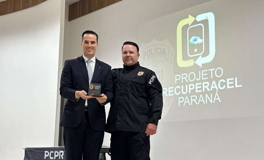 PCPR recupera e devolve mais de 100 celulares roubados ou furtados em Cascavel