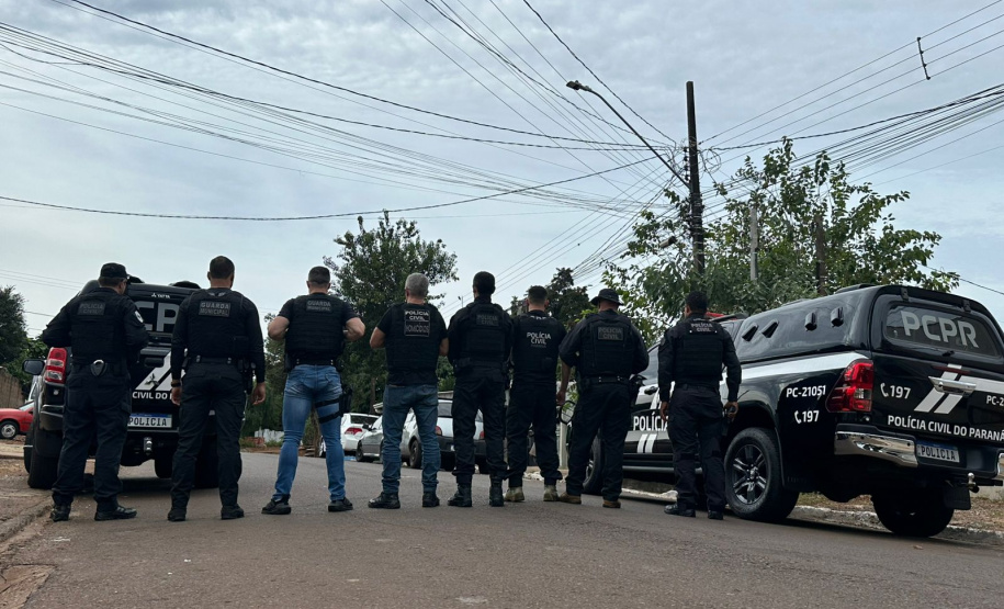 PCPR prende oito pessoas em operação contra o tráfico de drogas em Cascavel