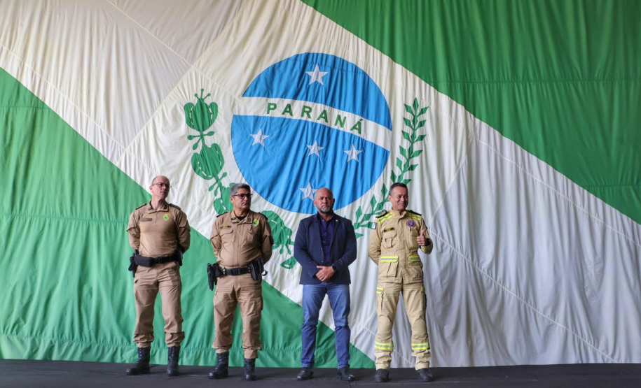 Solenidade em Curitiba marca passagem de comando do BPMOA