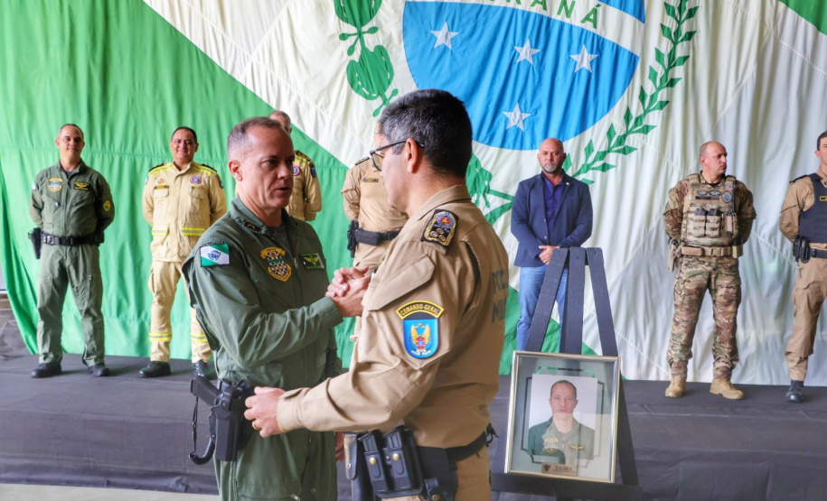 Solenidade em Curitiba marca passagem de comando do BPMOA
