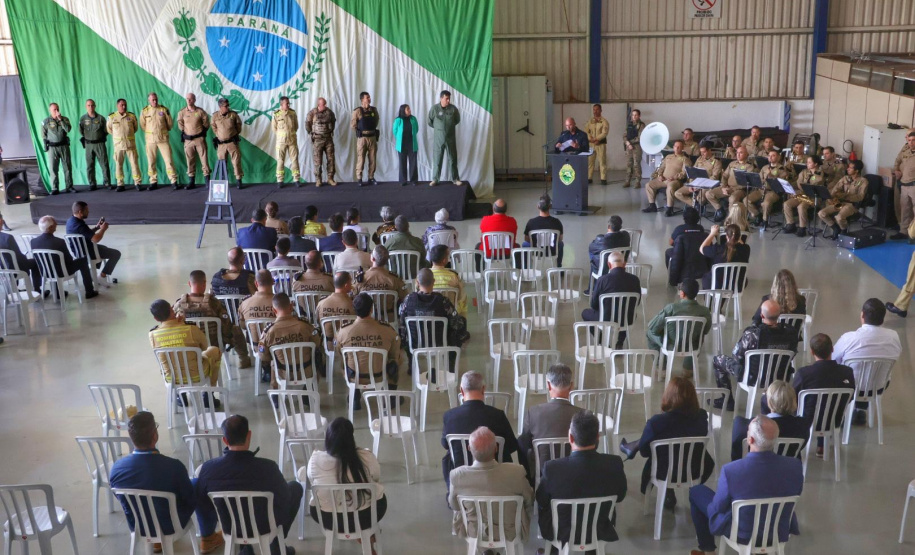 Solenidade em Curitiba marca passagem de comando do BPMOA