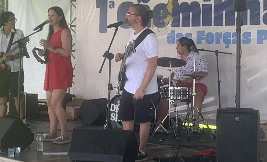 Cãominhada da Polícia Penal promove integração com a comunidade em São José dos Pinhais