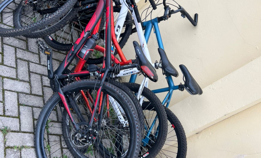 PCPR prende 17 pessoas em operação contra organização criminosa em São José dos Pinhais