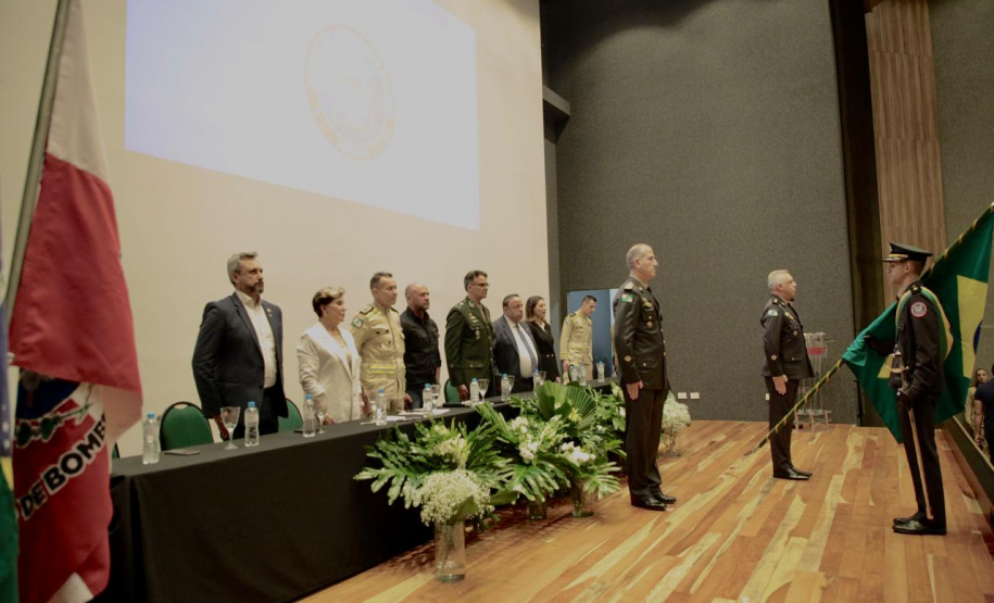 CBMPR Inaugura 5º CRBM e Passagem de comando do 2º BBM, em Ponta Grossa