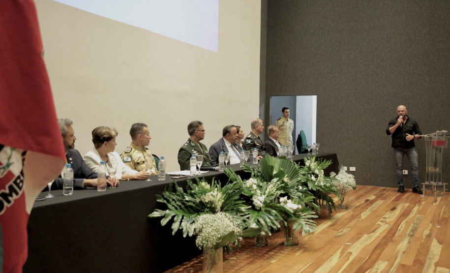 CBMPR Inaugura 5º CRBM e Passagem de comando do 2º BBM, em Ponta Grossa