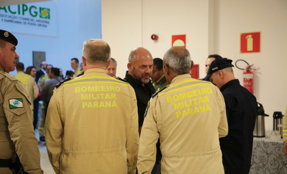 CBMPR Inaugura 5º CRBM e Passagem de comando do 2º BBM, em Ponta Grossa