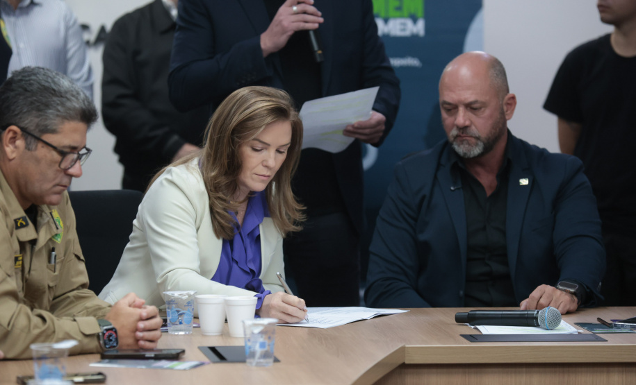 Paraná lança projeto pioneiro para aumentar monitoramento de acusados de violência doméstica