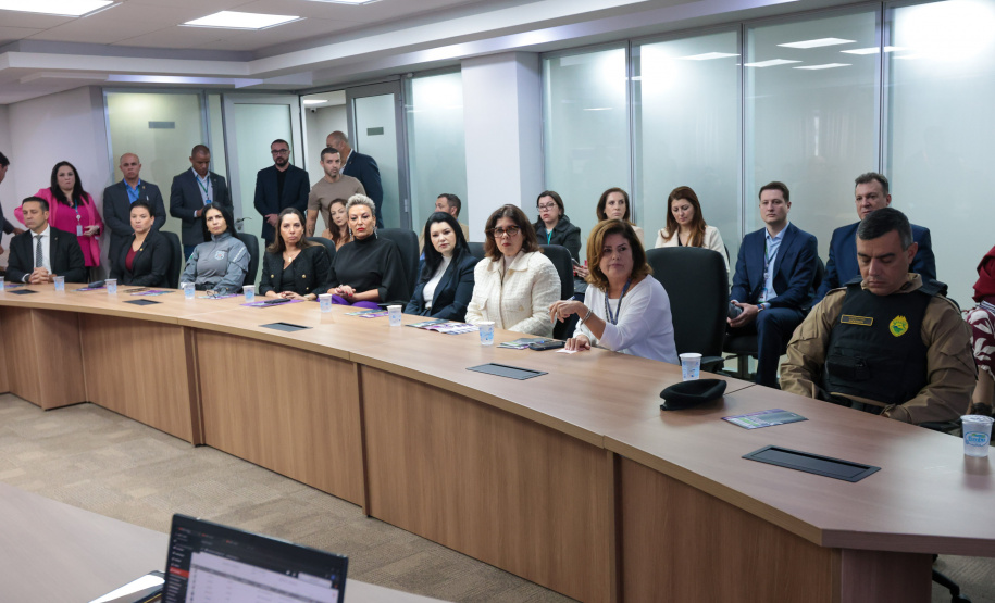 Paraná lança projeto pioneiro para aumentar monitoramento de acusados de violência doméstica