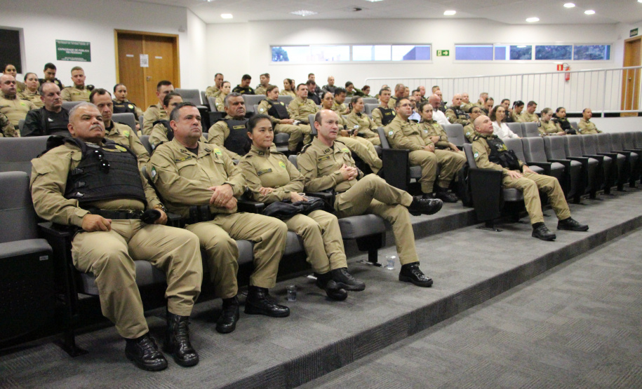 PMPR promove Seminário de Valorização da Vida e Saúde Mental para policiais militares em Curitiba