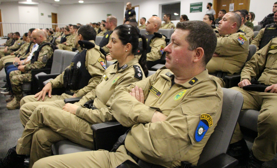 PMPR promove Seminário de Valorização da Vida e Saúde Mental para policiais militares em Curitiba