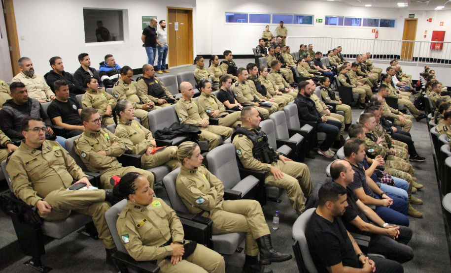 PMPR promove Seminário de Valorização da Vida e Saúde Mental para policiais militares em Curitiba