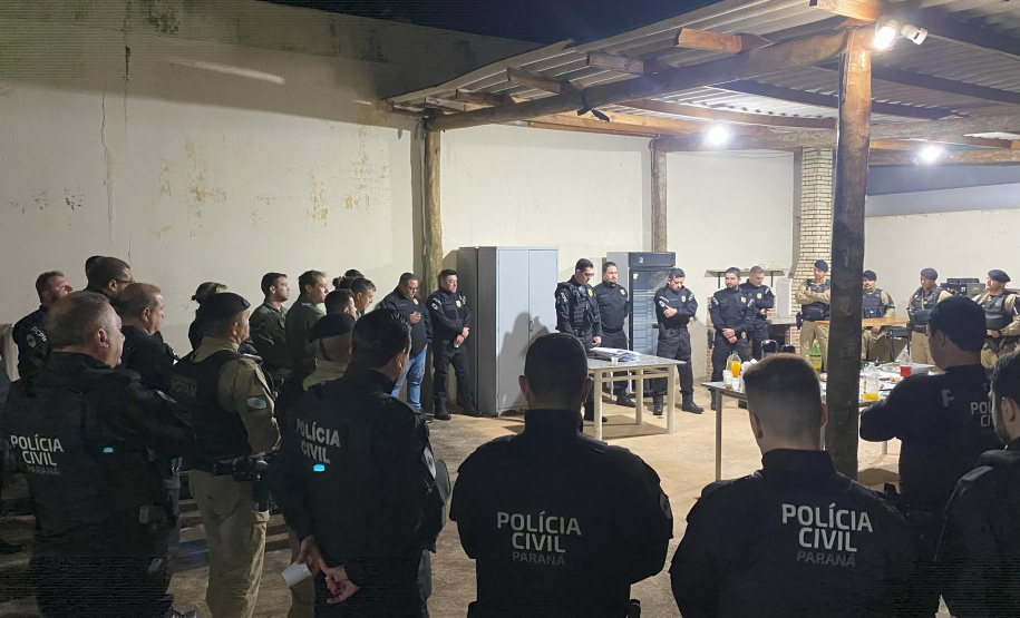 PCPR e PMPR prendem 10 pessoas em operação contra o tráfico de drogas em Cianorte