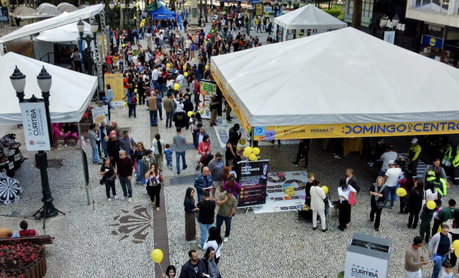 PCPR realiza ação de educação para o trânsito durante evento da prefeitura em Curitiba
