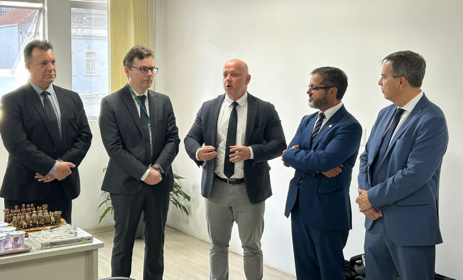 Polícia Científica recebe investimento de R$ 1,2 mi do MPPR para perícias criminais