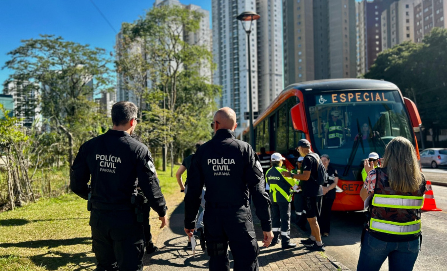 PCPR participa de blitz educativa em alusão ao Maio Amarelo na Capital