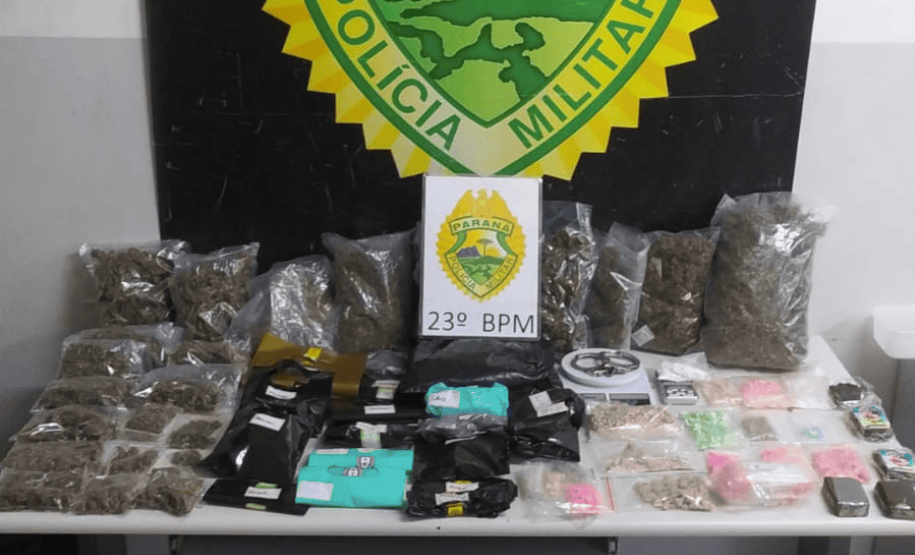 Ação da PMPR desmantela ponto de distribuição de drogas