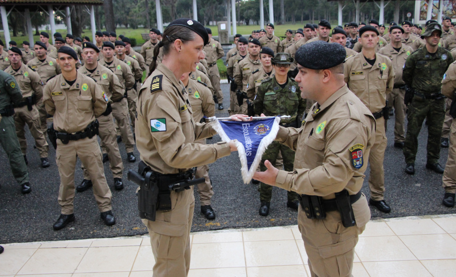 Solenidade marca início do Curso de Habilitação de Oficiais Especialistas da PMPR