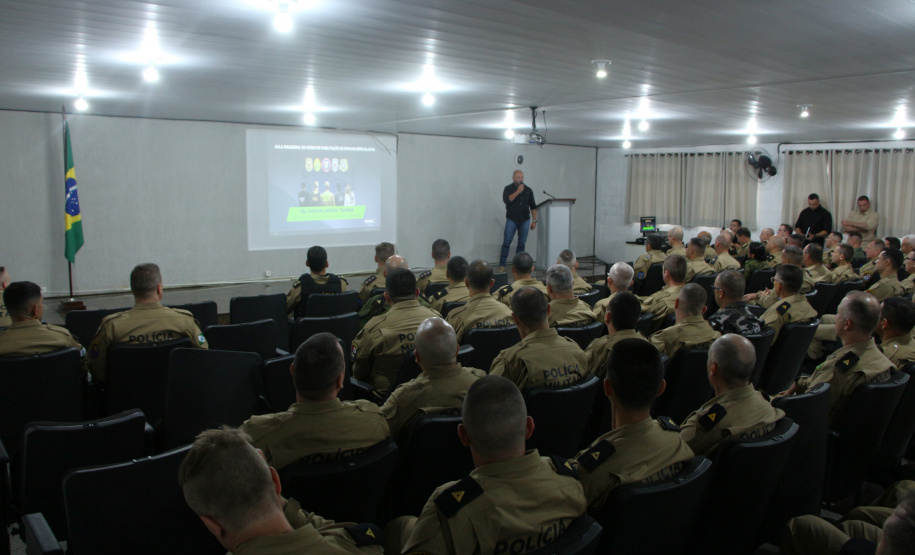 Solenidade marca início do Curso de Habilitação de Oficiais Especialistas da PMPR