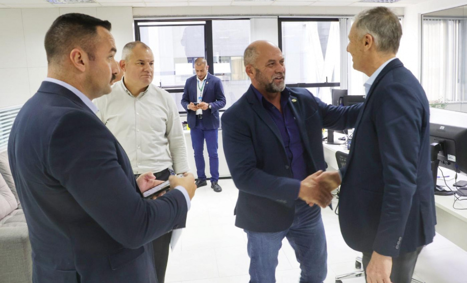 Secretário Hudson se reúne com secretário da Administração e da Previdência Luizão Goulart