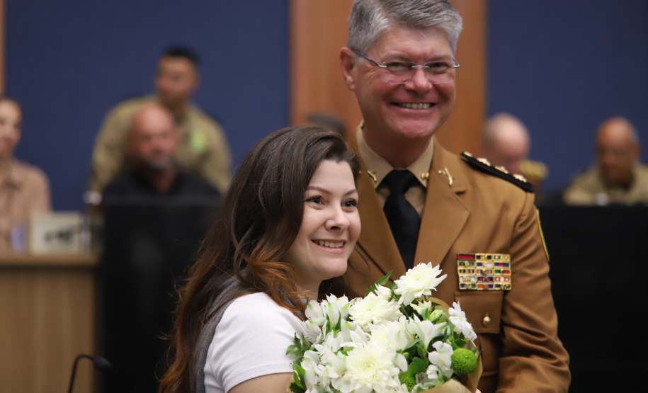 PMPR promove solenidade que marca passagem de comando no 6° CRPM