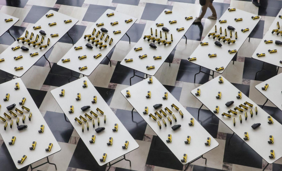 Com tecnologia de última geração, Paraná entrega 1,4 mil armas não letais para as polícias